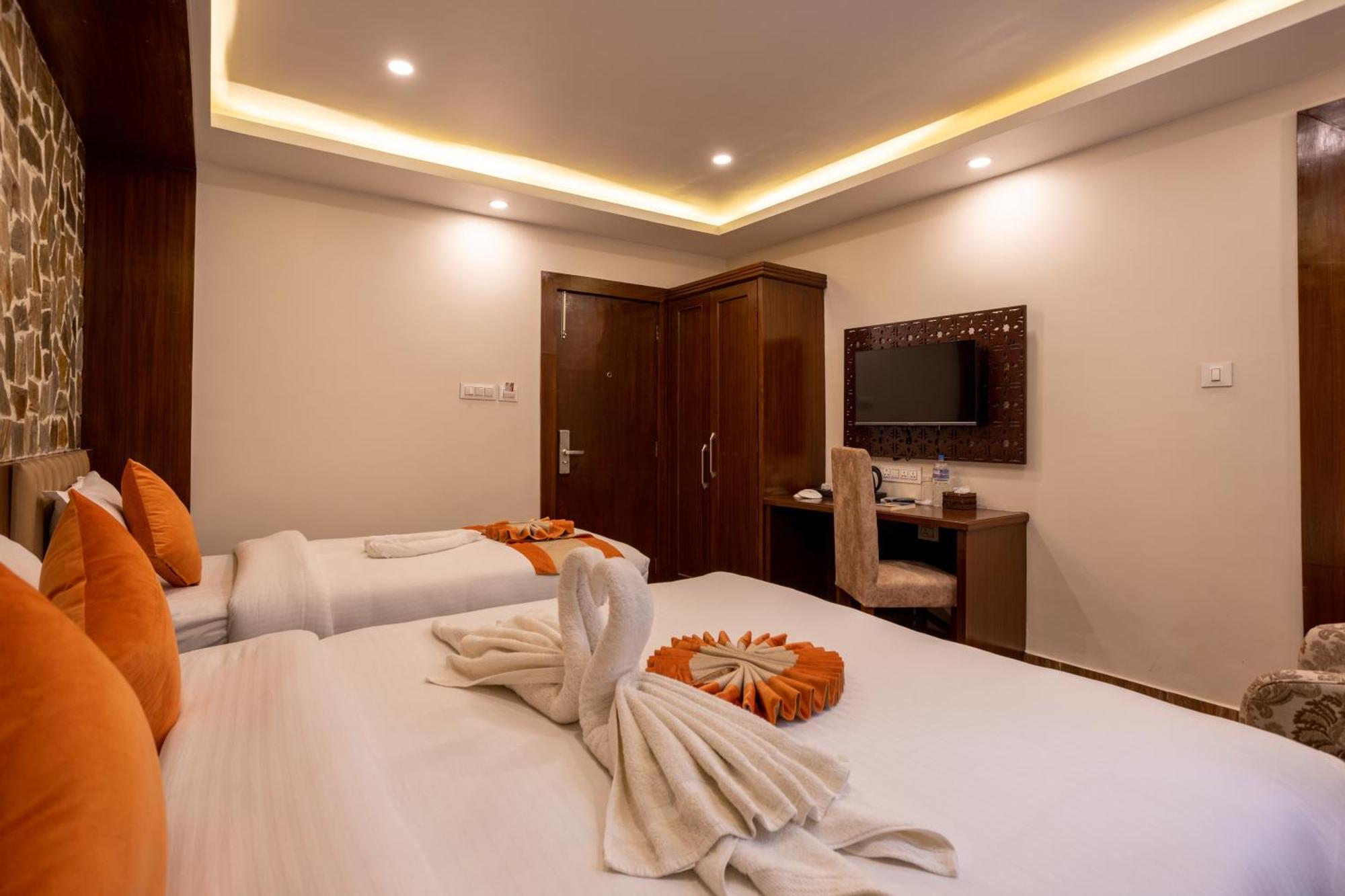 Deluxe Triple Room